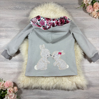 Sweatjacke mit Häschenpaar