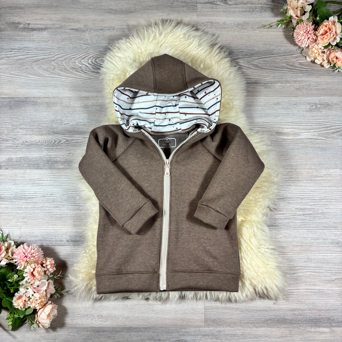 Bestickte Sweatjacke Dinoduo