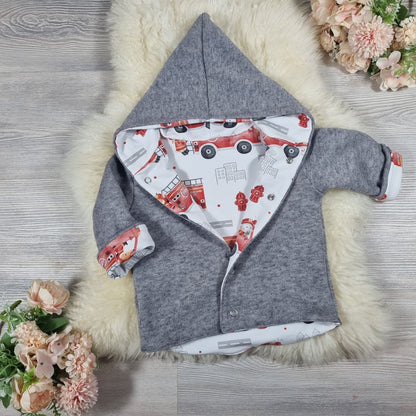 Zipfeljacke mit Stickmotiv - Feuerwehrbär